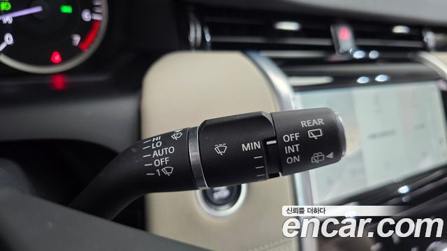 Land Rover Discovery Sport 2023 — photo 20