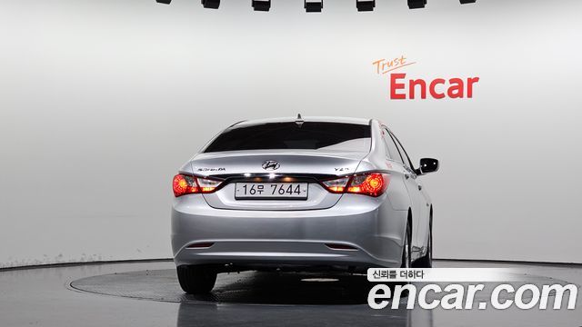 Hyundai Sonata 2012 — photo 4