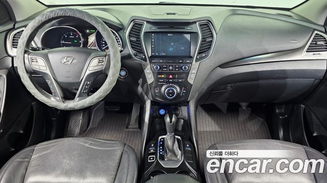Hyundai Santafe 2017 — photo 10