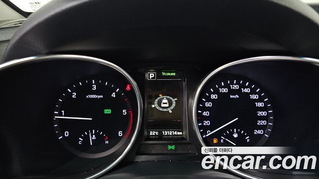 Hyundai Santafe 2017 — photo 11