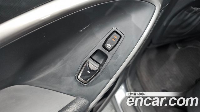Hyundai Santafe 2017 — photo 19