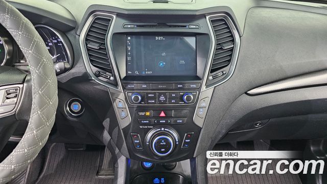 Hyundai Santafe 2017 — photo 20