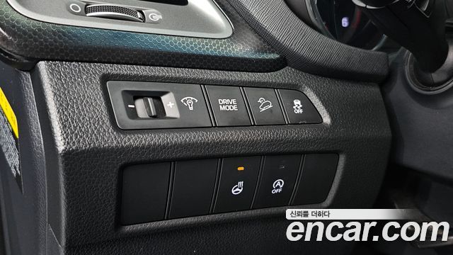 Hyundai Santafe 2017 — photo 26