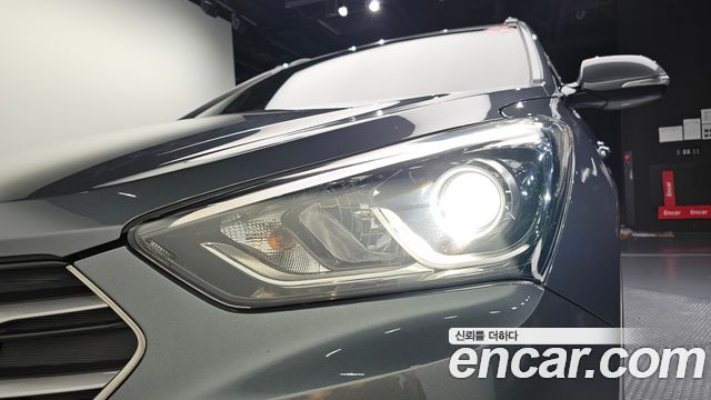 Hyundai Santafe 2017 — photo 8
