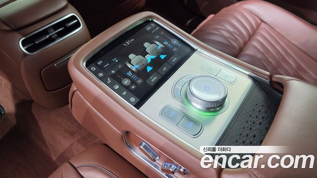 Genesis G90 2022 — photo 17