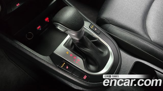 Kia K3 2022 — photo 12