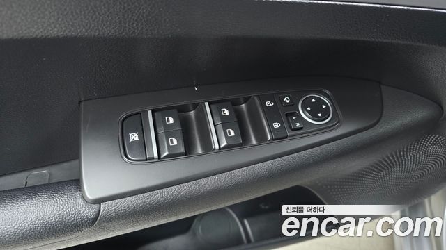 Kia K3 2022 — photo 23