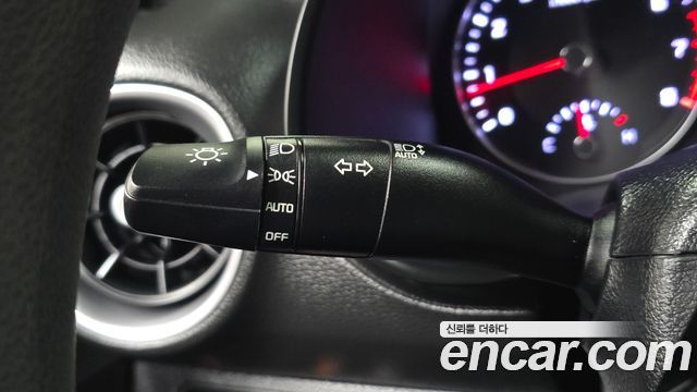 Kia K3 2022 — photo 26