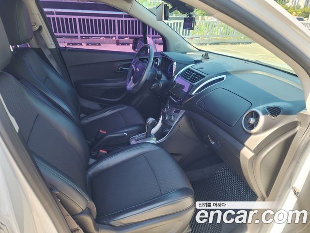 Chevrolet Korea Trax 2016 — photo 13
