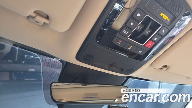 Kia Canival 2023 — photo 25
