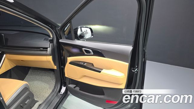 Kia Canival 2023 — photo 15