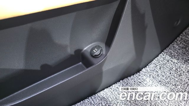 Kia Canival 2023 — photo 40