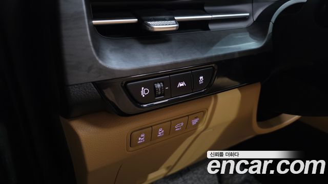 Kia Canival 2023 — photo 45