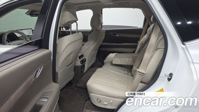 Genesis GV80 2020 — photo 17