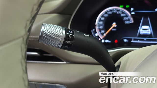 Genesis GV80 2020 — photo 22