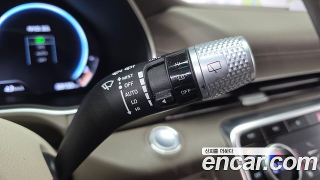 Genesis GV80 2020 — photo 23