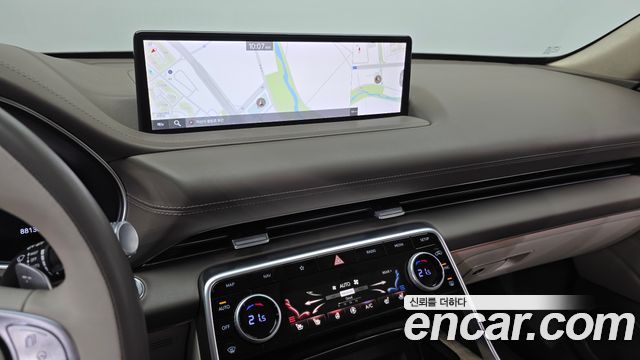 Genesis GV80 2020 — photo 24