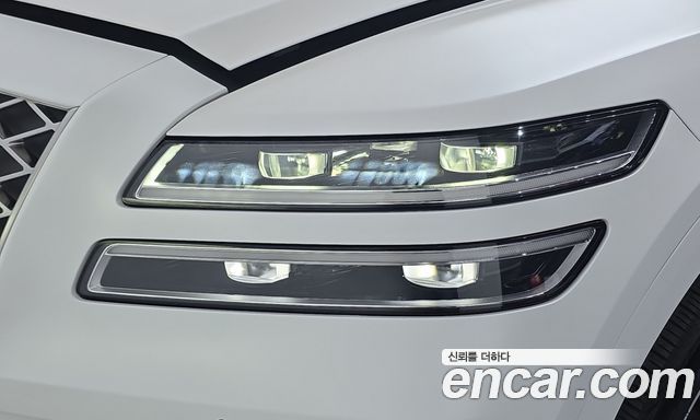 Genesis GV80 2020 — photo 8