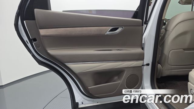 Genesis GV80 2020 — photo 15