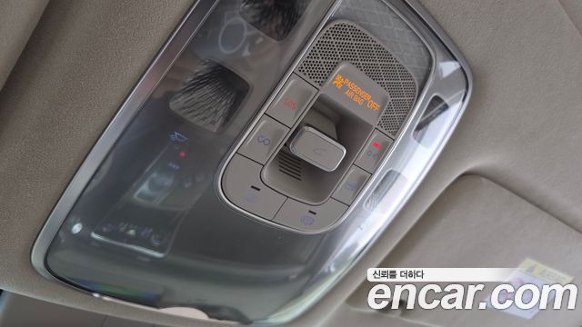 Genesis GV80 2020 — photo 30
