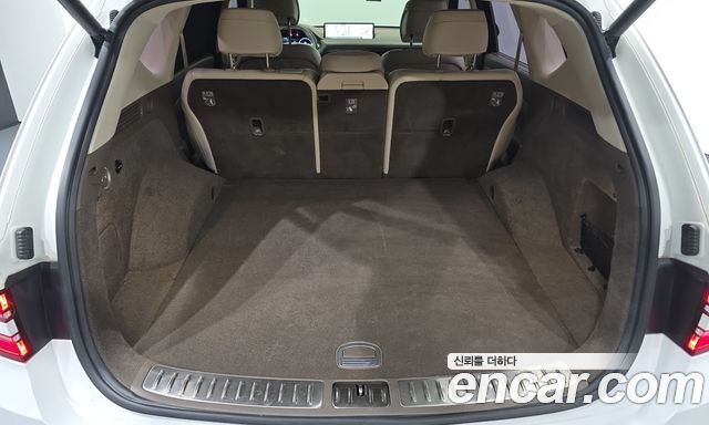 Genesis GV80 2020 — photo 36