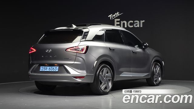 Hyundai Nexo 2024 — photo 2