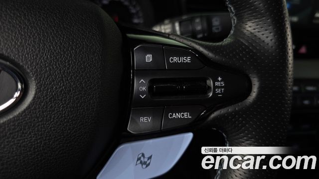 Hyundai Veloster 2019 — photo 22