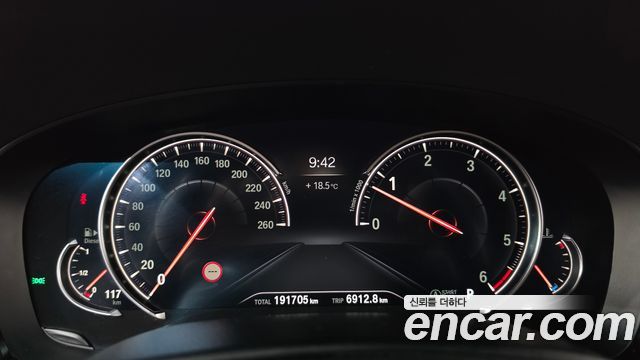 BMW Gran Turismo 2018 — photo 8
