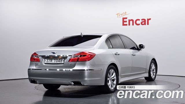 Hyundai Genesis 2012 — photo 2