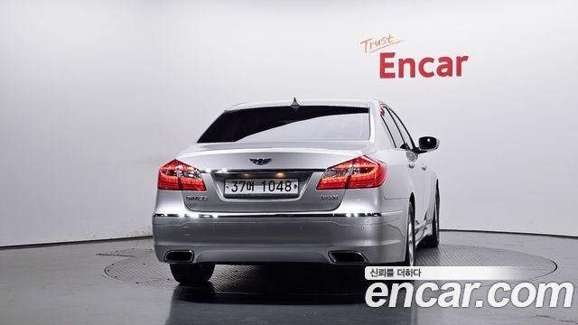 Hyundai Genesis 2012 — photo 4