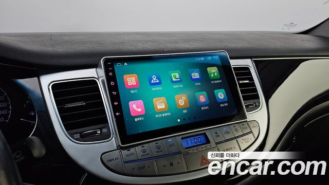 Hyundai Genesis 2012 — photo 17
