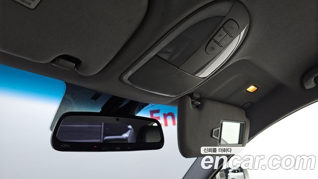 Hyundai Genesis 2012 — photo 18