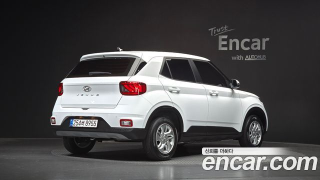 Hyundai Venue 2026 — photo 2