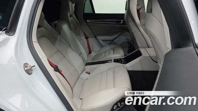 Porsche Panamera 2021 — photo 12