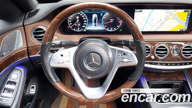 Mercedes-Benz S-Class 2019 — photo 18