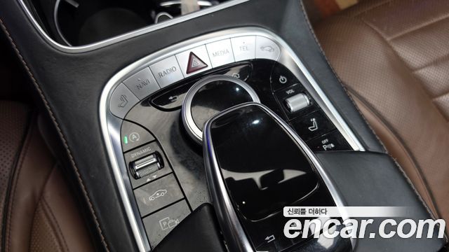 Mercedes-Benz S-Class 2019 — photo 23