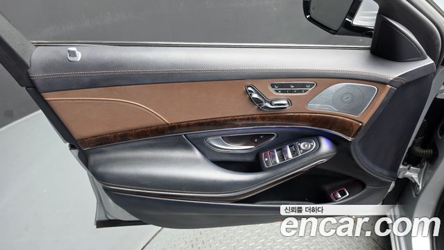 Mercedes-Benz S-Class 2019 — photo 14