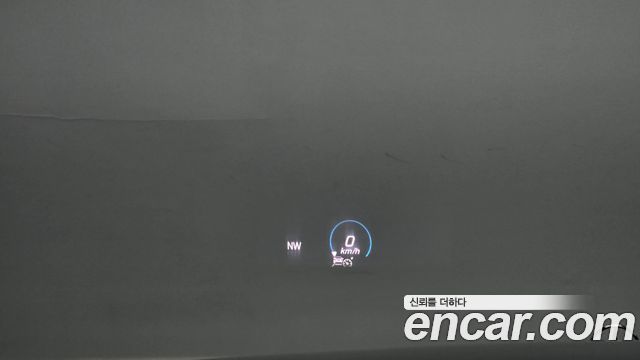 Mercedes-Benz E-Class 2022 — photo 17
