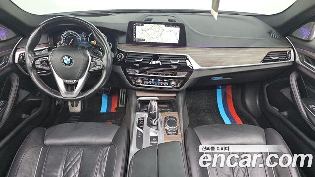 BMW 5-Series 2017 — photo 7