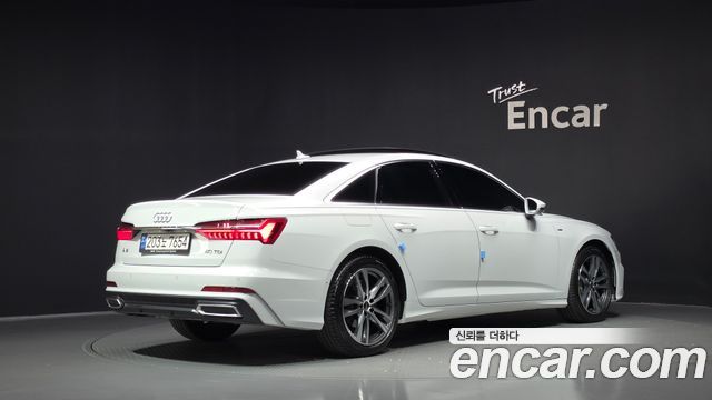Audi A6 2023 — photo 2