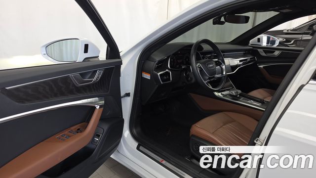 Audi A6 2023 — photo 13