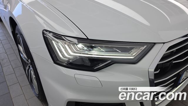 Audi A6 2023 — photo 8