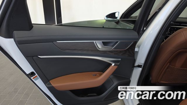 Audi A6 2023 — photo 15