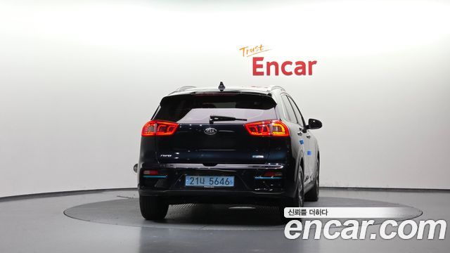 Kia Niro 2019 — photo 4