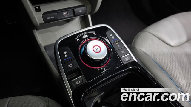 Kia Niro 2019 — photo 12