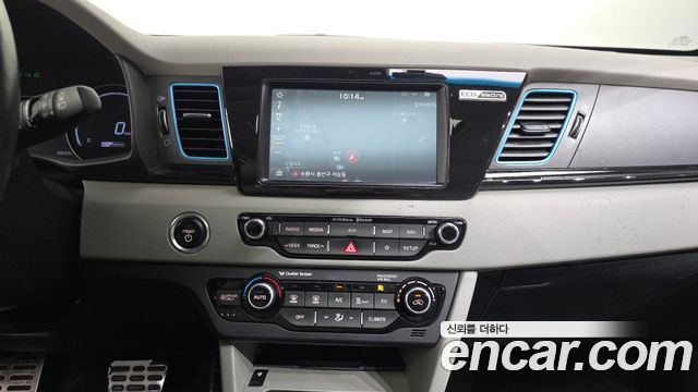 Kia Niro 2019 — photo 20