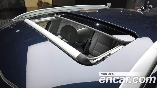 Kia Niro 2019 — photo 25