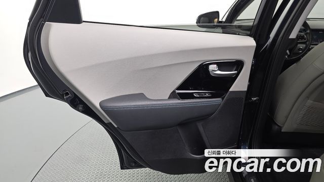 Kia Niro 2019 — photo 15
