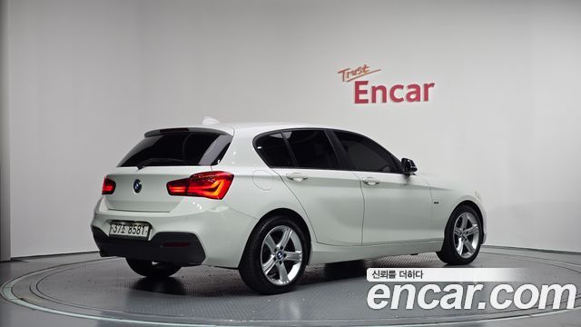 BMW 1-Series 2016 — photo 2