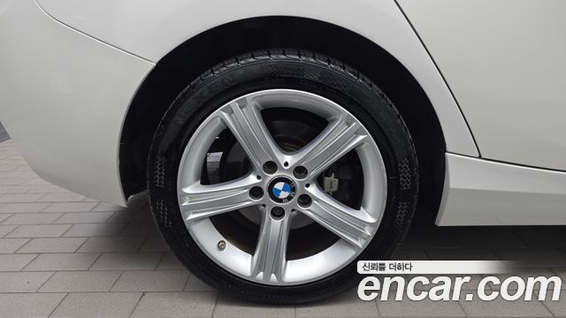 BMW 1-Series 2016 — photo 5